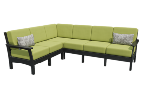 VaraMora 6-Seat Sectional